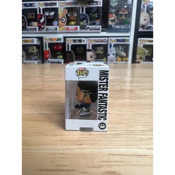 LE BITTY Invisible Woman & Mr. Fantastic Funko Pops Marvel MCU F4 Four SDCC 4 - Picture 5 of 13